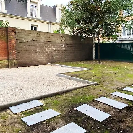 T5 Spacieux Et Chaleureux Avec Parking Privatif Orléans Extérieur photo