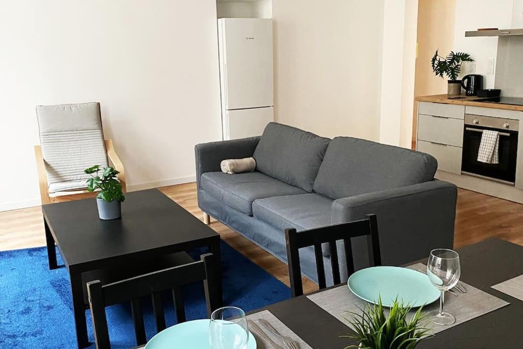 Apartment T5 Spacieux Et Chaleureux Avec Parking Privatif *